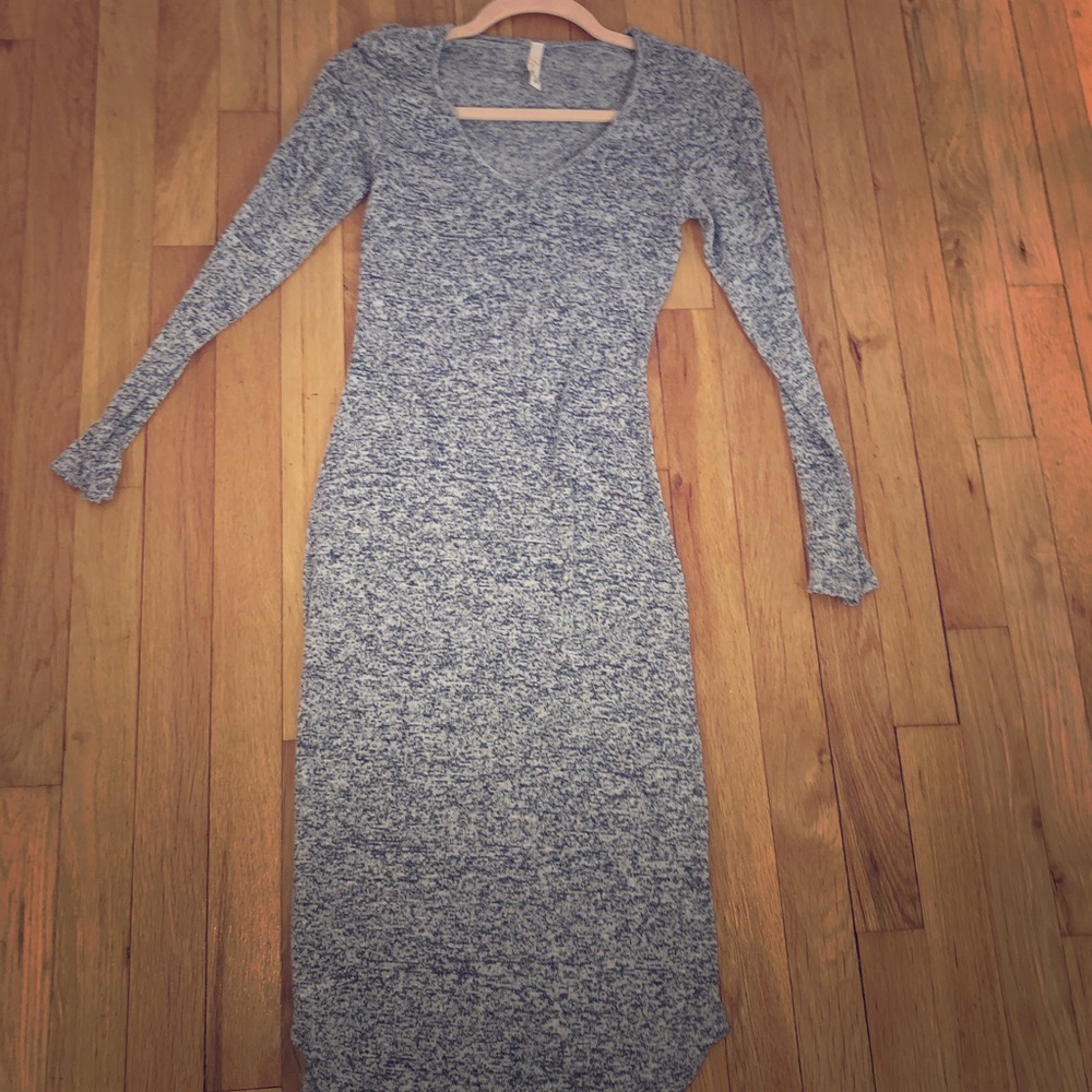 Grey tight dress 💙
